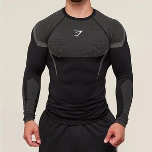 SOLD —— RARE Gymshark Onyx 5.0 Long Sleeve T-Shirt - Black/Light Grey - XS